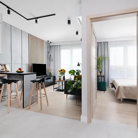 Easy Rent - Kompozytorow Polskich 51, Free Parking, 24h Check-in Apartment *