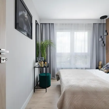 Easy Rent - Kompozytorow Polskich 51, Free Parking, 24h Check-in *